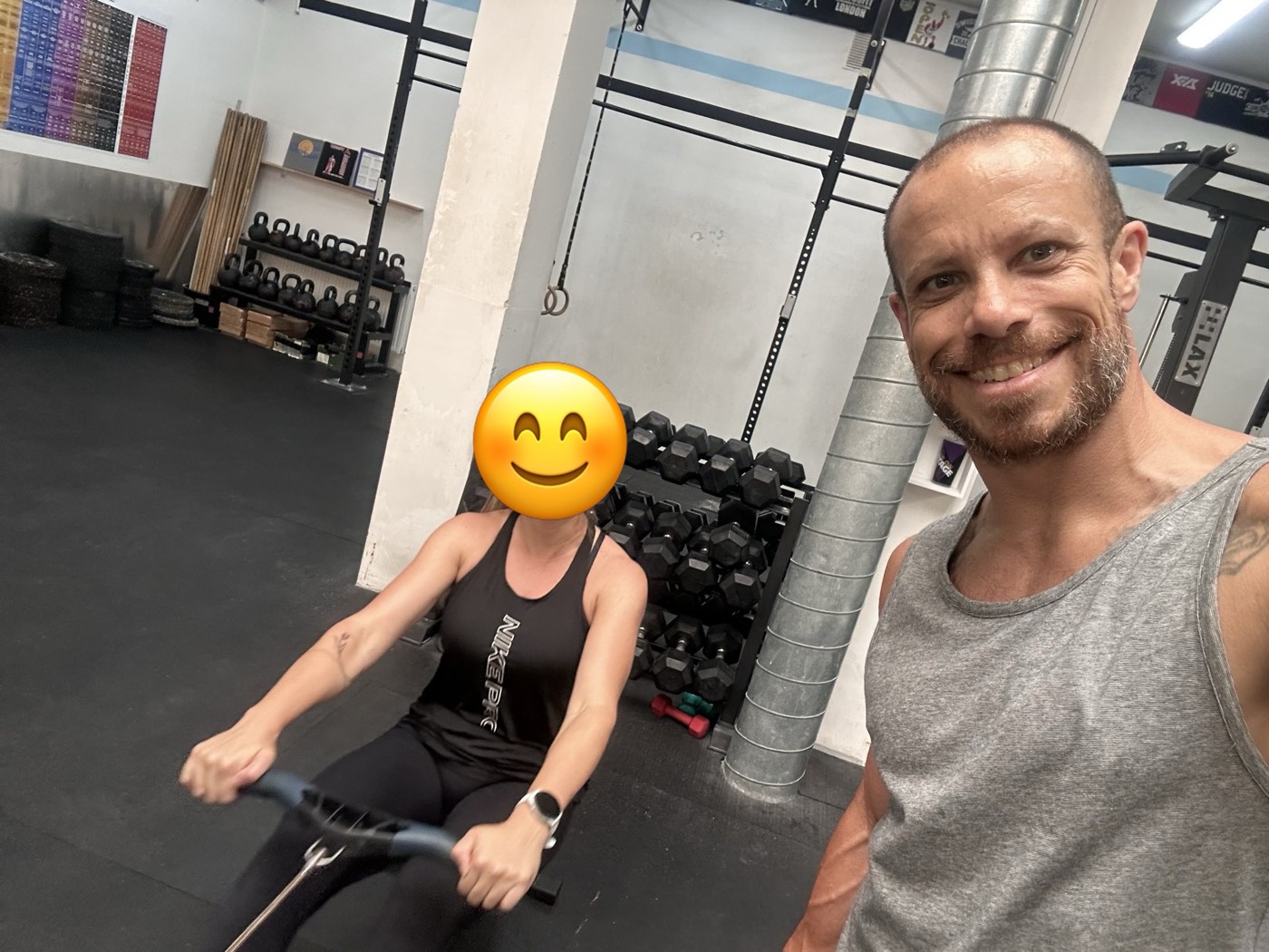Joey Scafidi s klientkou při tréninku